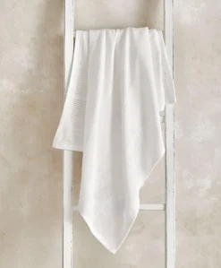 Cellular Blanket - White