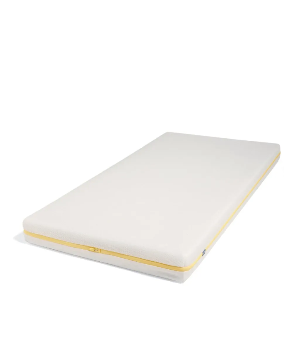 Essential Airflow Pocket Spring Cotbed Mattress & Anti-Allergy Quilted Mattress Protector Bundle