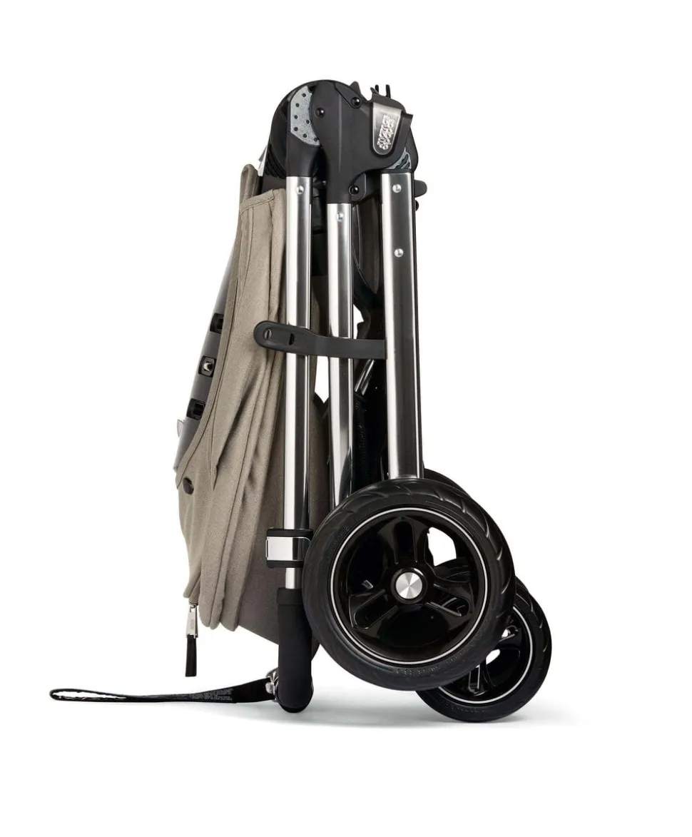 Flip XT³ Pushchair Bundle with Maxi-Cosi Pebble 360 Pro² Car Seat (8 Pieces) - Fawn