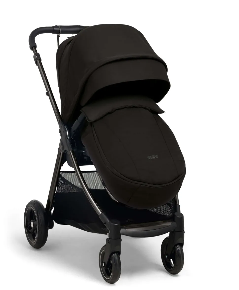 Flip XT³ Pushchair Complete Bundle with Cybex Cloud T Car Seat & Base (8 Pieces) - Ink