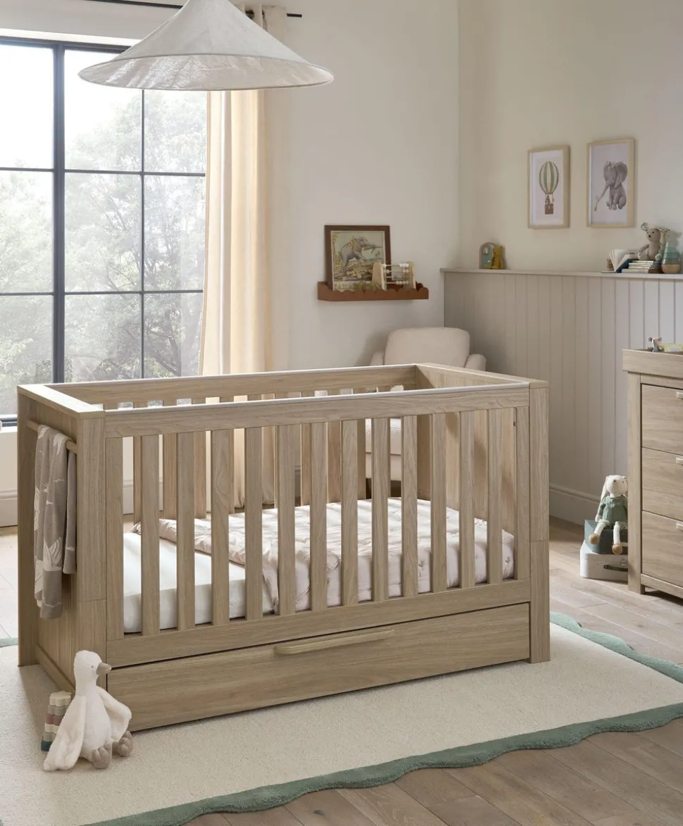 Franklin Nursery Bundle with Lua Bedside Crib (6 Piece) – Natural Oak