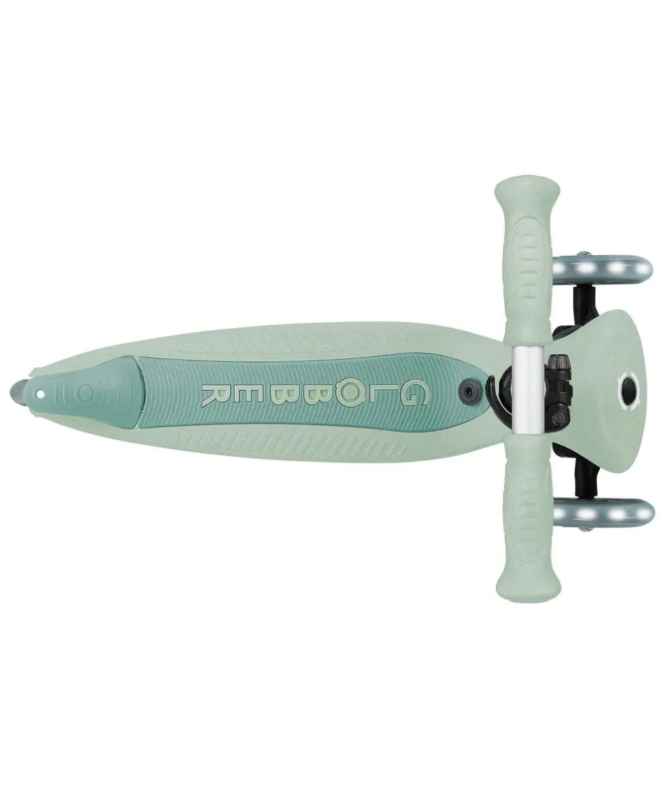 Globber Go Up Active Lights Eco – Pistachio