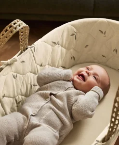 Little Green Sheep Quilted Moses Basket and Mattress - Leaves