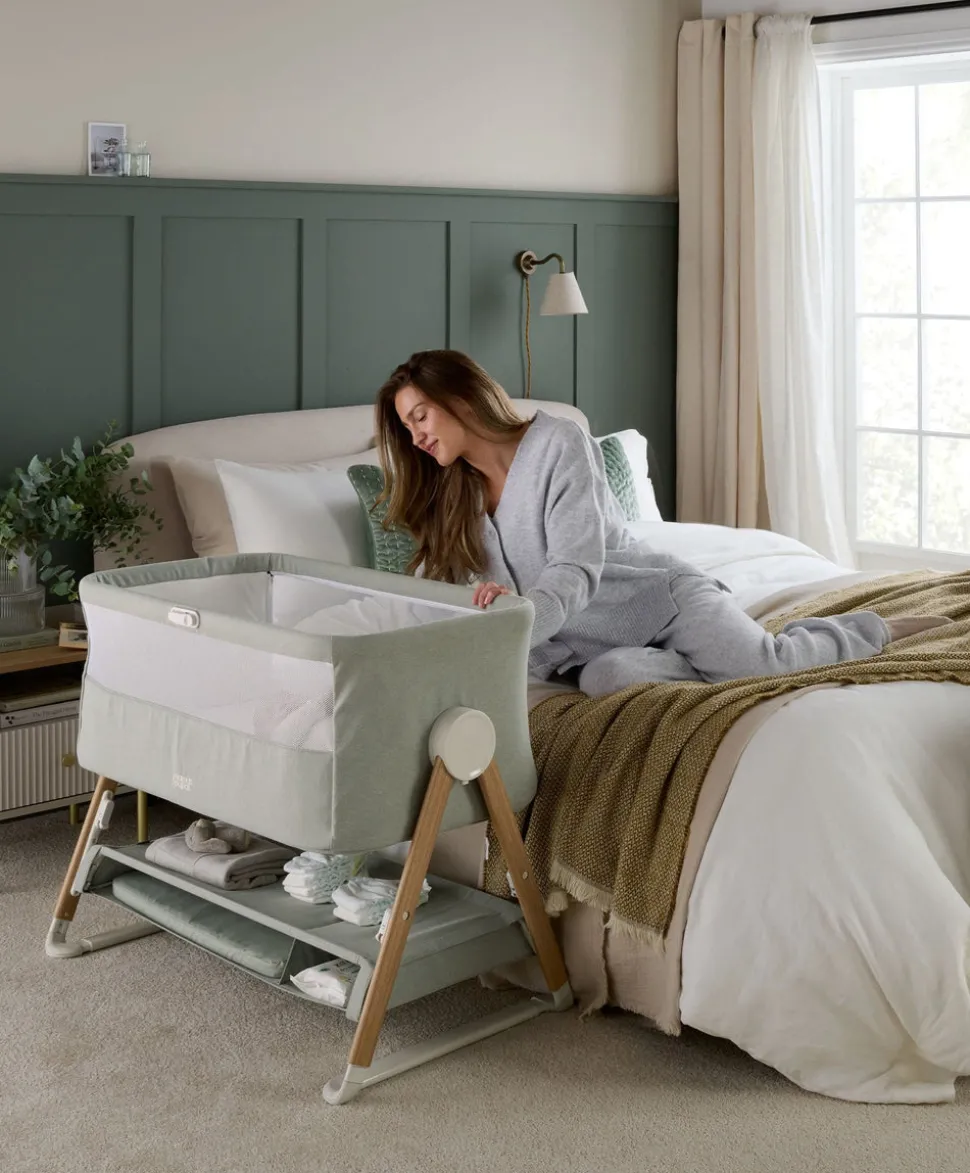 Lua Bedside Crib - Sage