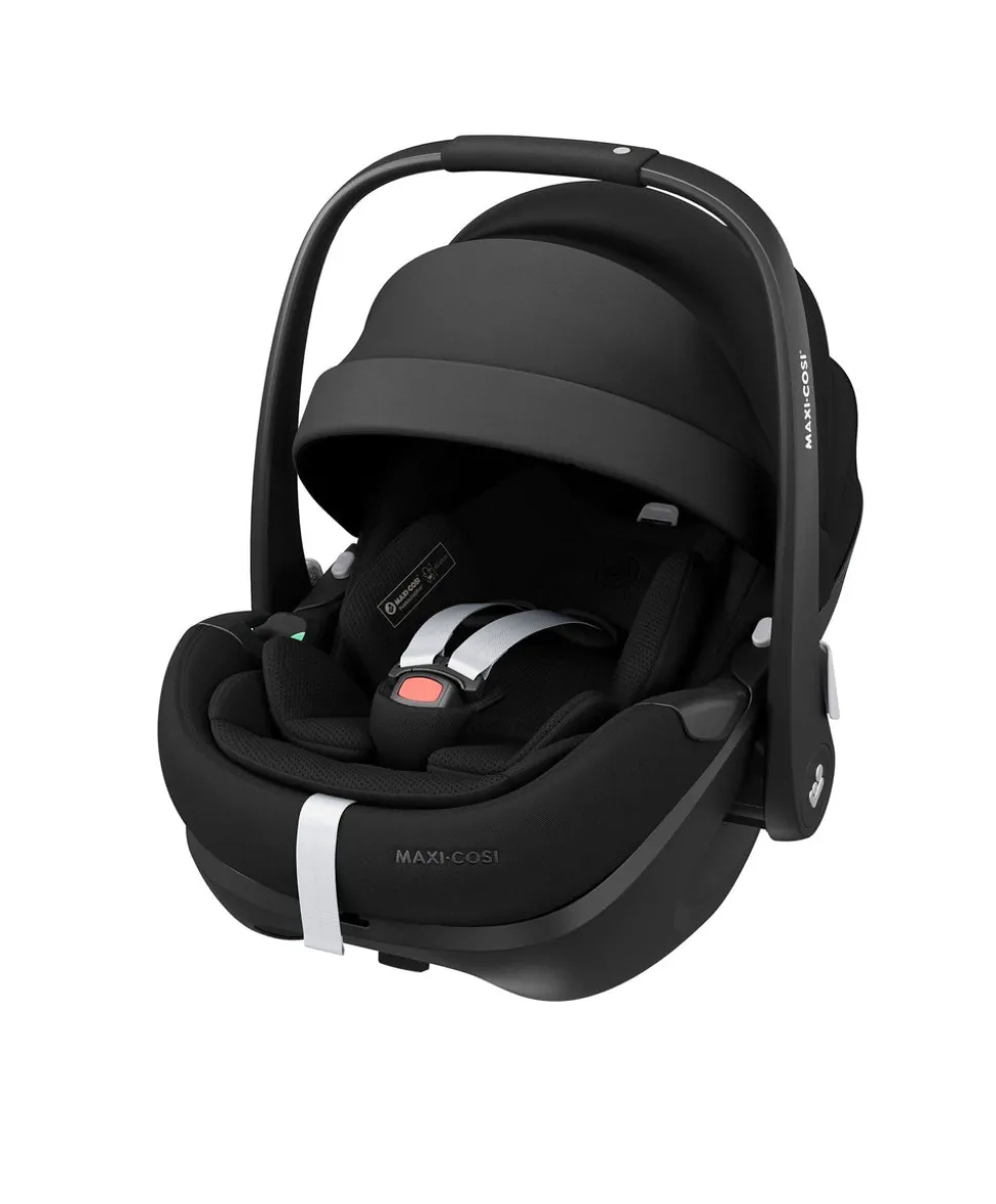 Maxi-Cosi Fame Premium Pushchair Bundle with Pebble 360 Pro 2 Car Seat & Base – Black with Black Wheels