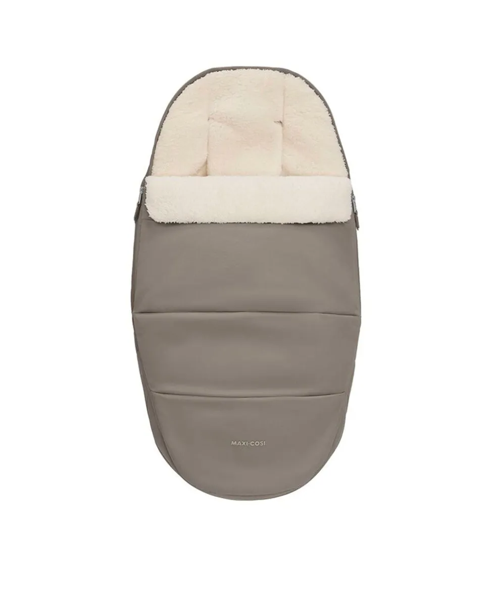 Maxi-Cosi Fame Ultimate Pushchair Bundle with Maxi-Cosi Pebble Pro & Maxi-Cosi Pearl XL Slide Pro Car Seat - Oak Truffle