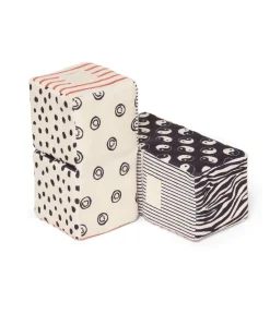 Monochrome Folding Cubes