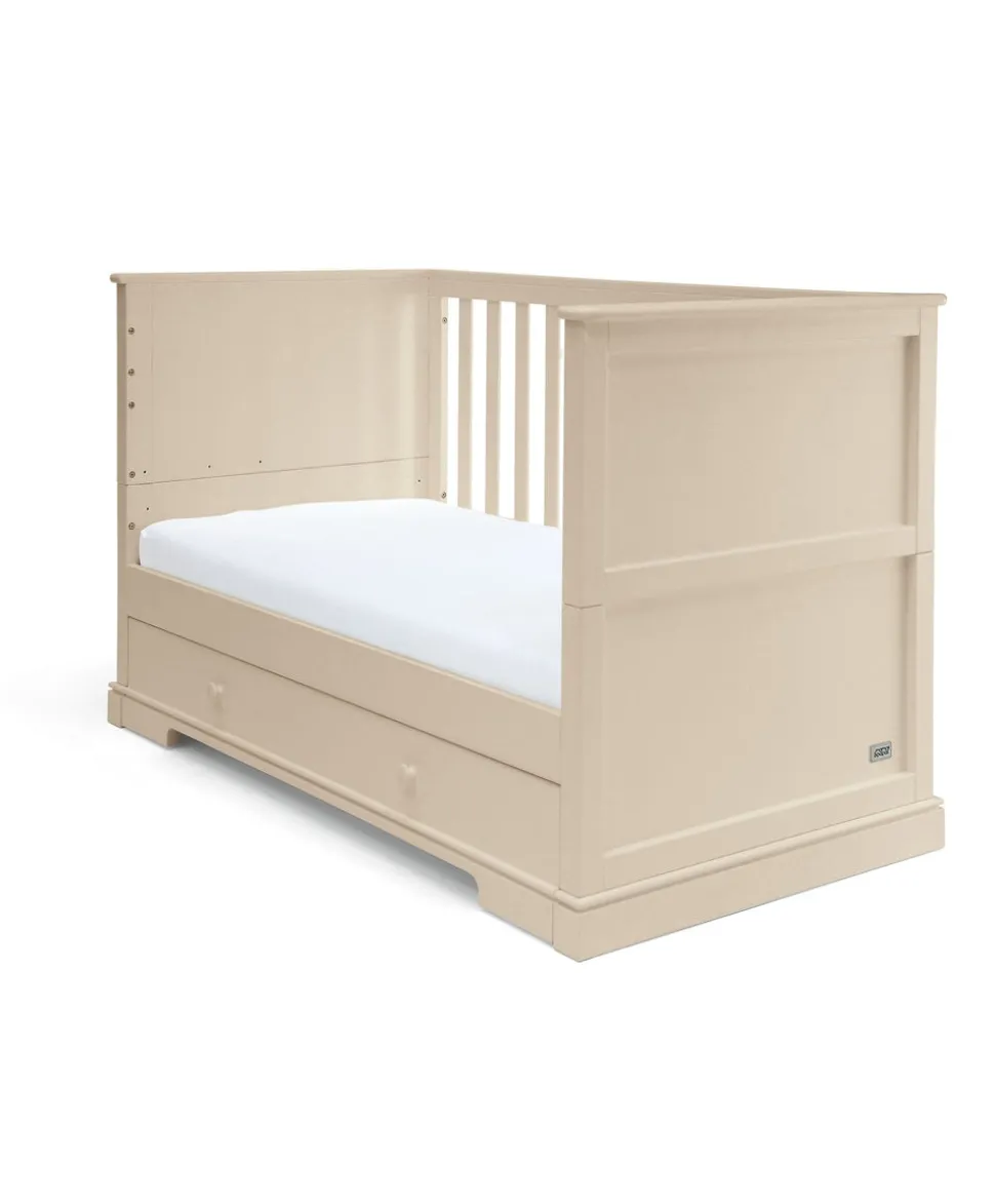 Oxford Cotbed & Essential Airflow Pocket Spring Cotbed Mattress Bundle - Cashmere