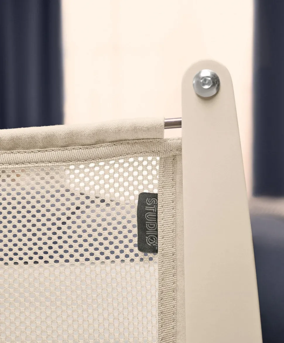 SnuzPod Studio Bedside Crib - Cashmere