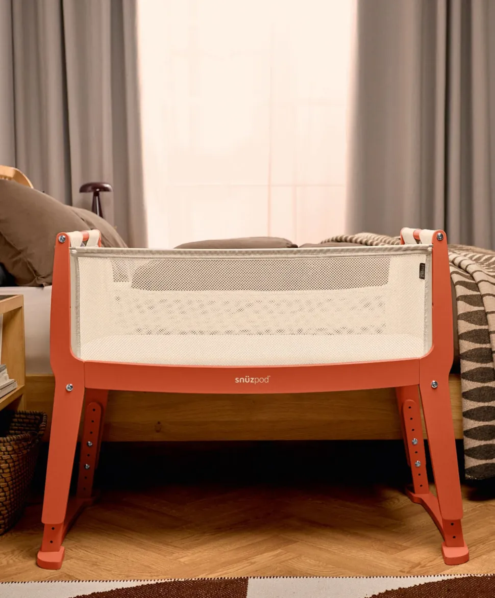 SnuzPod Studio Bedside Crib – Florence Ember