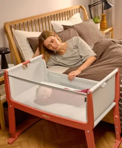 SnuzPod Studio Bedside Crib – Florence Ember