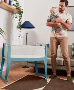 SnuzPod Studio Bedside Crib – Santorini Sky Blue