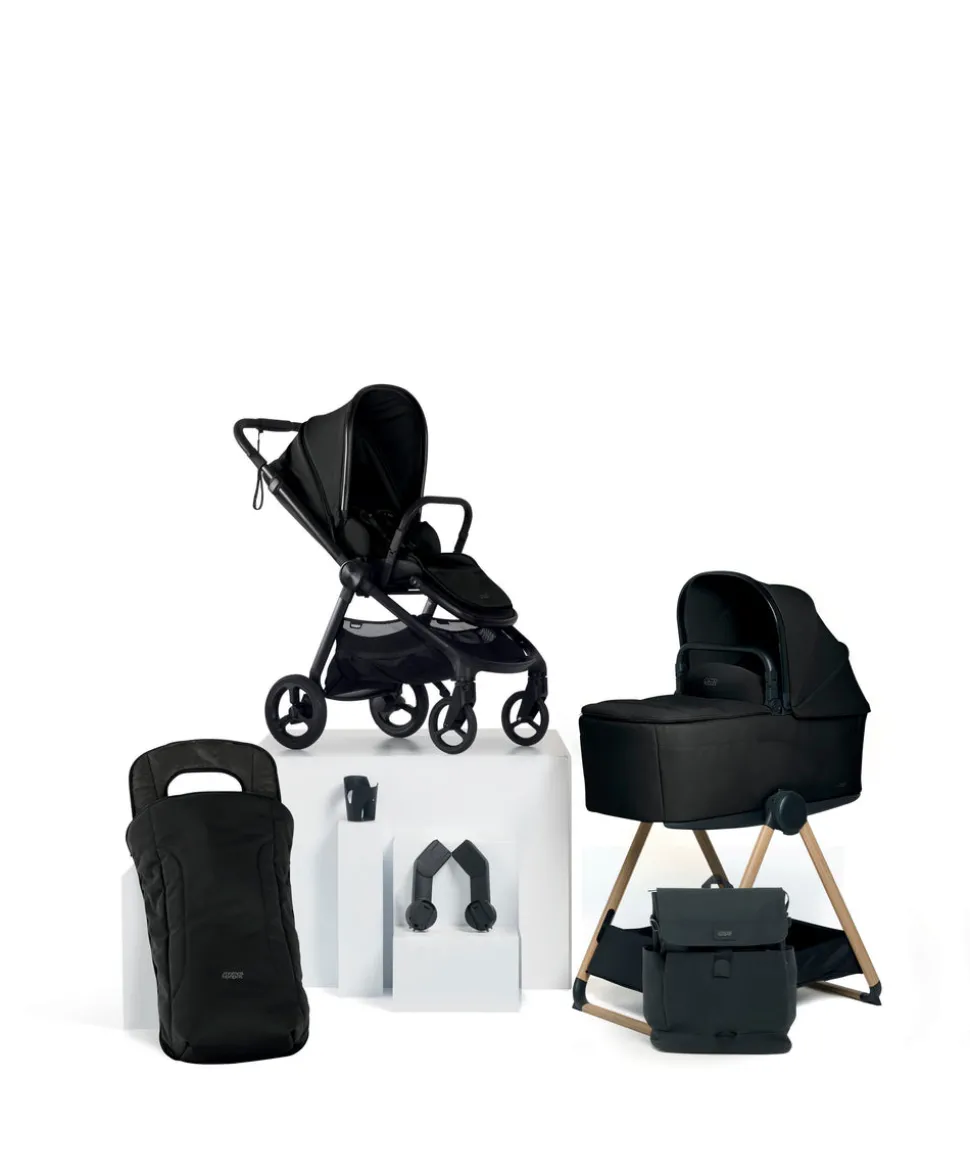 Vardo Essential Pushchair Bundle (7 Pieces) - Noir