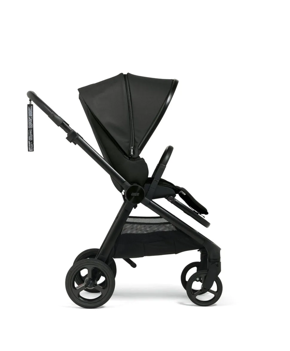 Vardo Essential Pushchair Bundle (7 Pieces) - Noir